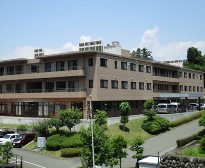 3階建ての建物外観