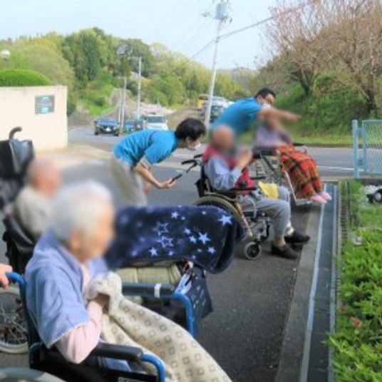 アウトドア活動の様子