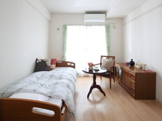 清潔な個室の居室