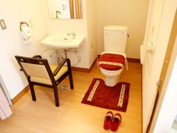 清潔なトイレスペース