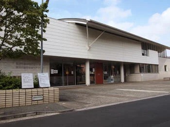 横浜市篠原地域ケアプラザの外観