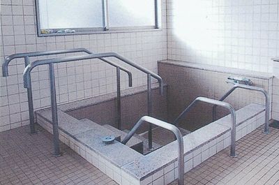 体験的な浴槽