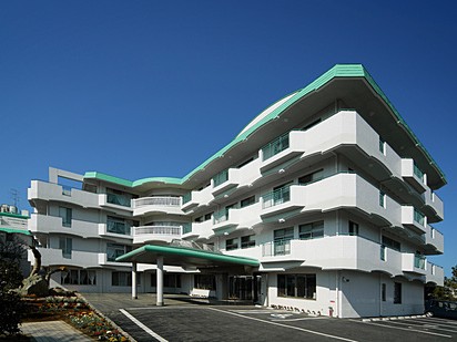 美山 通所介護 サービスセンターの外観