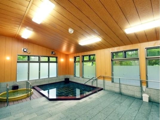 明るい浴室空間
