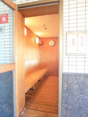 温かみのある木製の休憩室