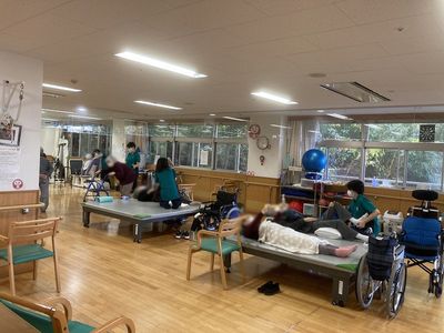 リハビリ中の様子 機能訓練室