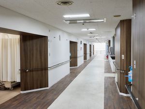 明るい廊下  
