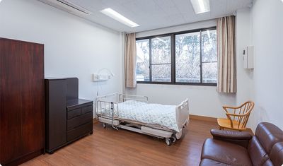 明るい室内の居室