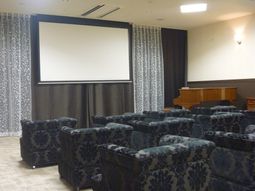 快適なシアタールーム