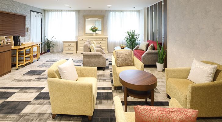 多階層の建物外観