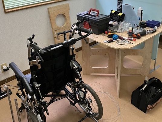 工具が並ぶ訓練室  