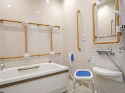 バリアフリー浴室設備