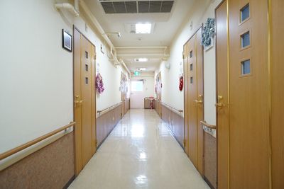 明るい廊下