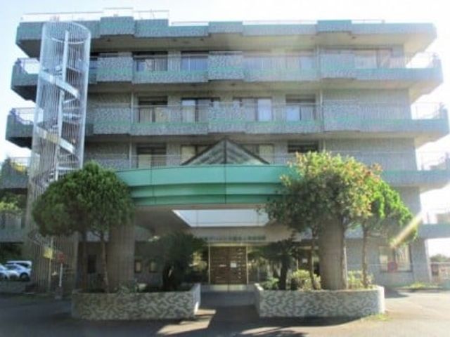 緑豊かな外観 外観 緑が印象的な建物の外観です。自然に囲まれた安らぎの環境で働くことができます。