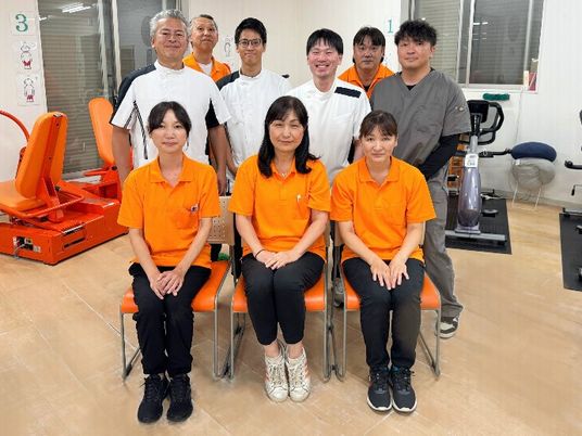 スタッフ集合の機能訓練室  