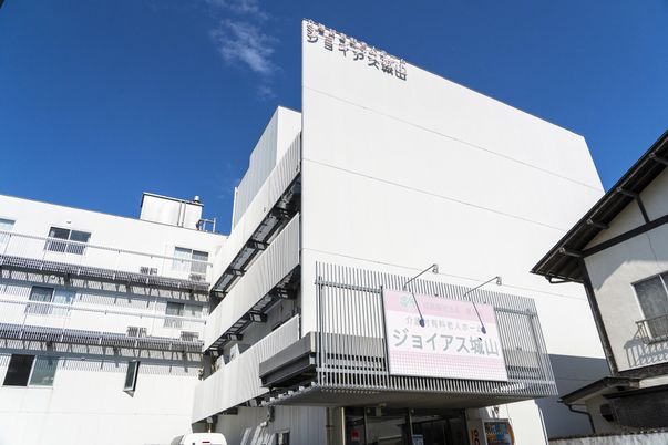 清潔感ある施設外観