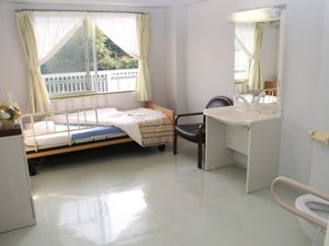 清潔な個室の居室