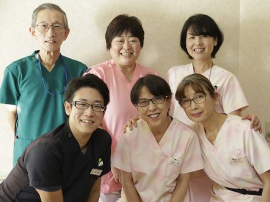 スタッフ集合写真