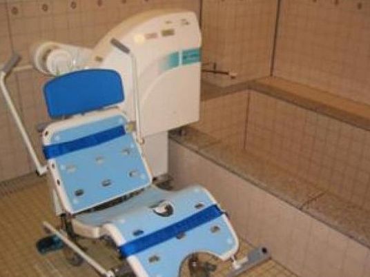 介護用浴室の椅子