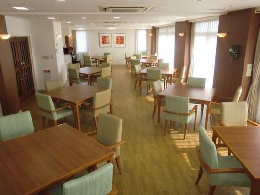 広々とした快適食堂