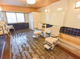 清潔な浴室設備