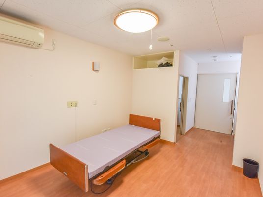 シンプルな個室の居室