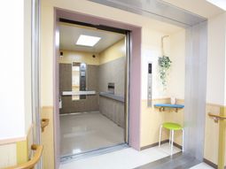 エレベーターホールの様子