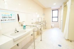 バリアフリー浴室設備