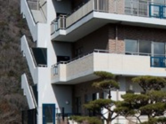 隅々まで整った建物外観  