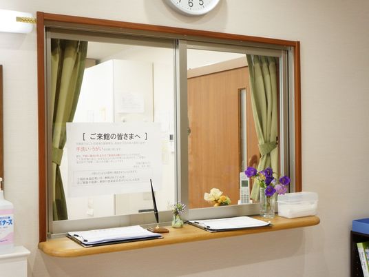 フロント風景