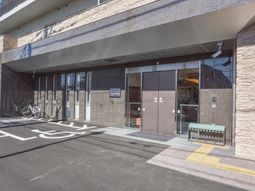 清潔なエントランス前景