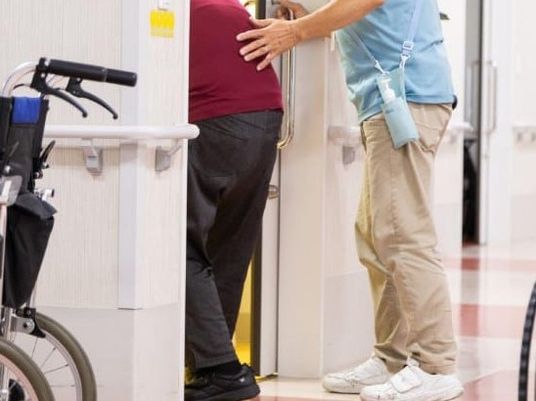 車椅子利用者のサポート廊下
