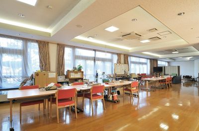 自然光の広い空間リビング