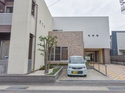 清潔感ある施設外観