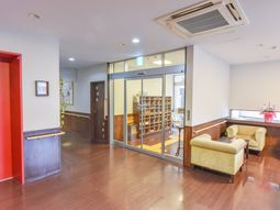 温かみのあるロビー