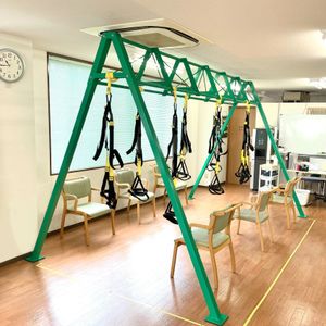 機能訓練設備のある室内