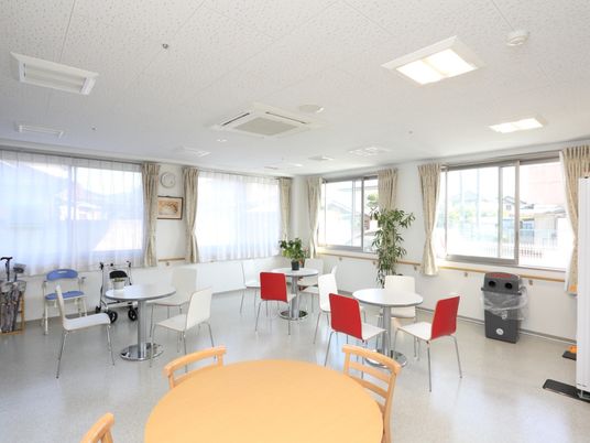 明るい空間の共有スペース