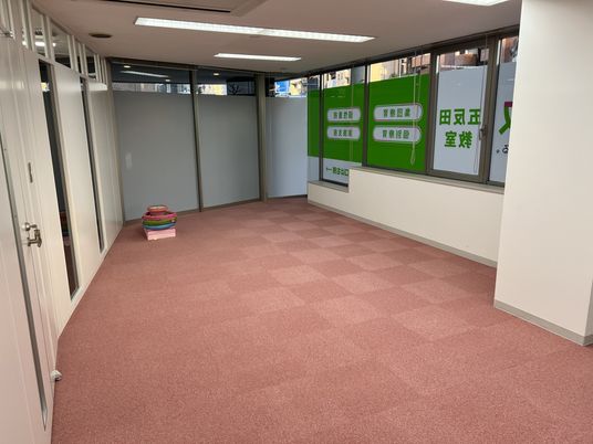 明るい廊下です  