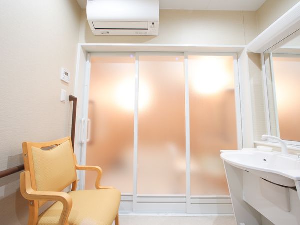 清潔感ある居室の一角