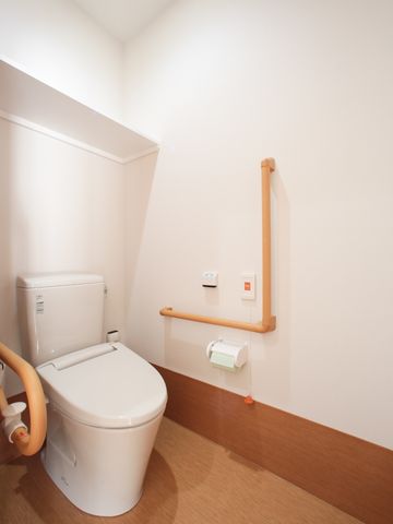 バリアフリーのトイレ設備