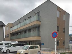 現代的な建物の外観