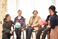 笑顔あふれる居室の様子