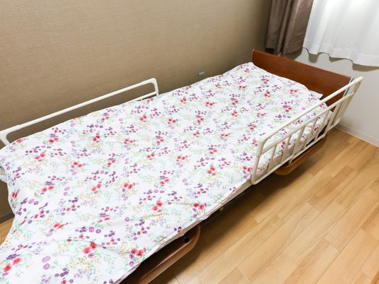 居室のベッドメンテナンス