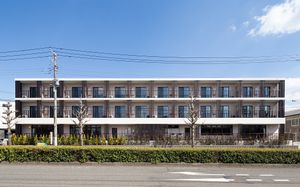 モダンな建物の外観