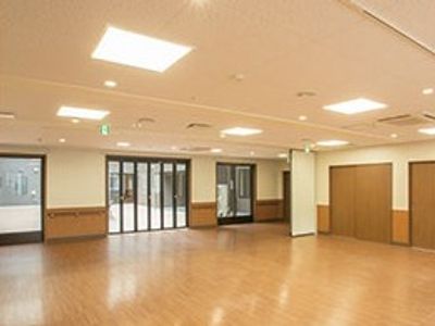 開放的な多目的室