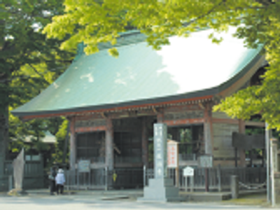 歴史的なたたずまいの建物外観