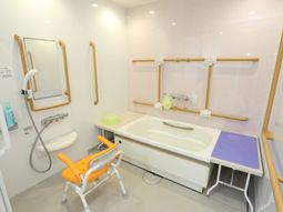 バリアフリー対応の洗面所