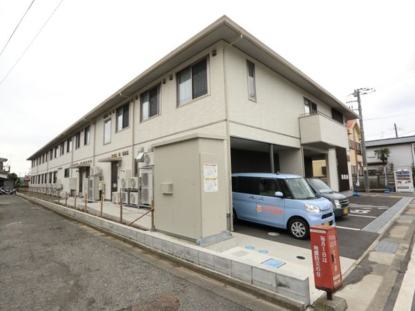 清潔感のある建物の外観