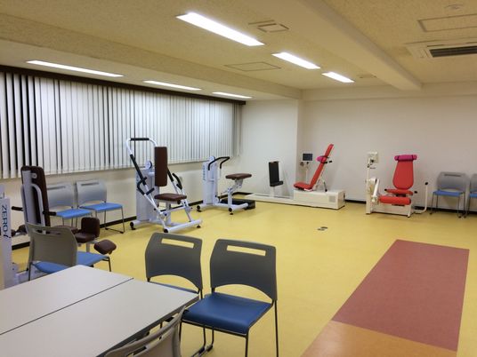 機能訓練室の器具  
