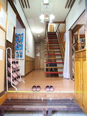 温かみのある廊下空間